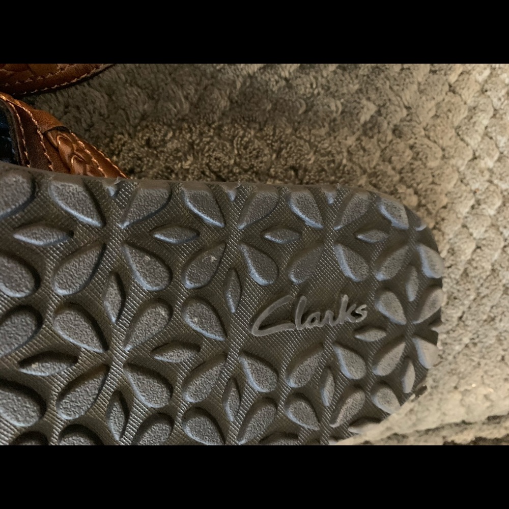 Clark’s Sandals - Picture 5 of 5
